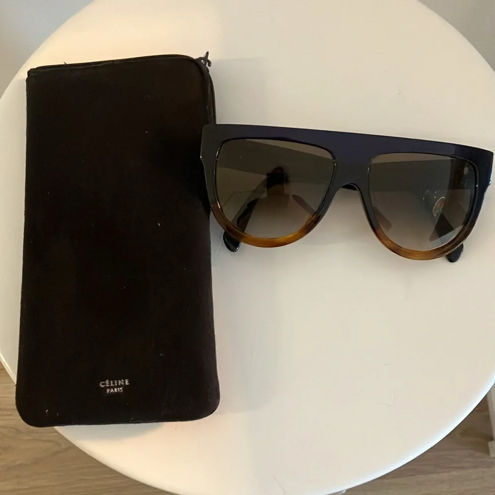 Celine Sunglasses with Case - Picture 5 of 5